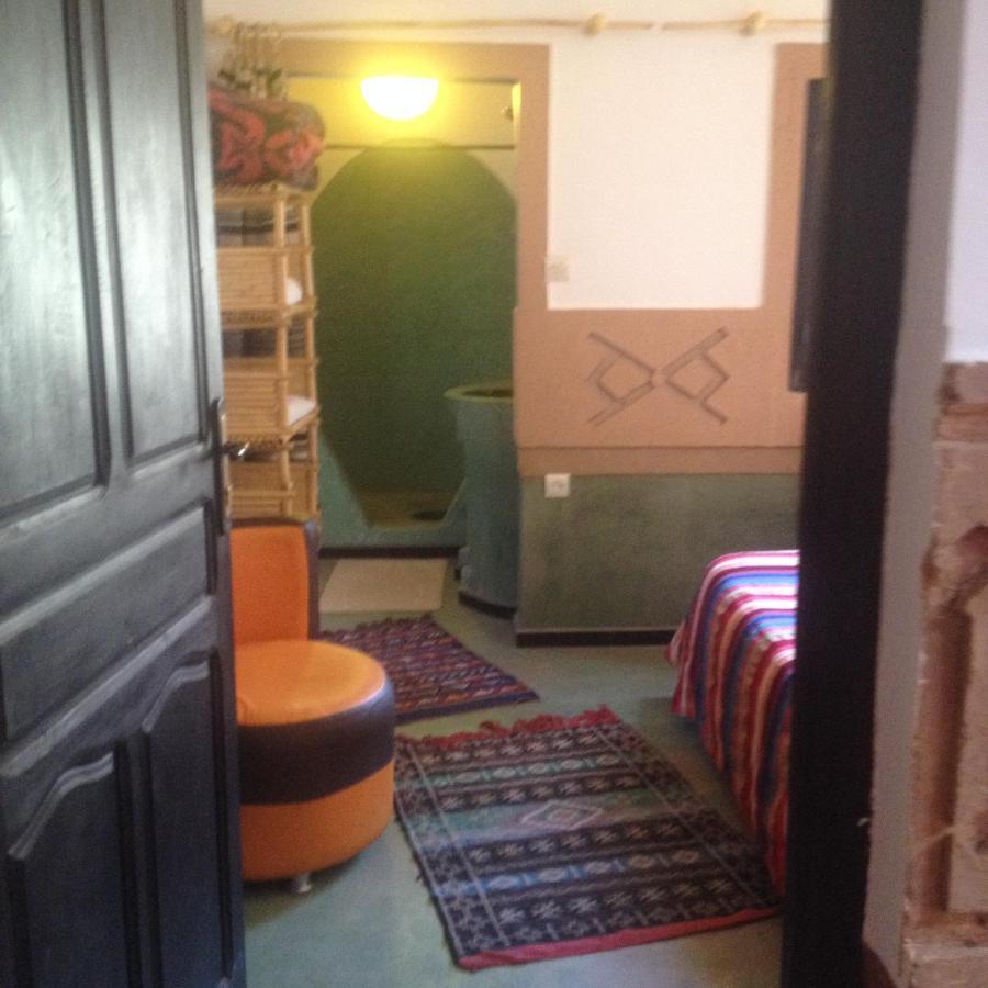 Riad Des Vieilles Charrues Boumalne エクステリア 写真