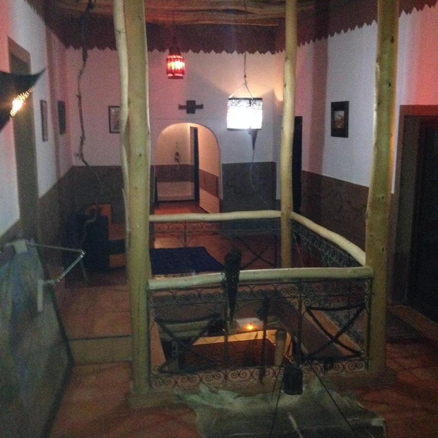 Riad Des Vieilles Charrues Boumalne エクステリア 写真
