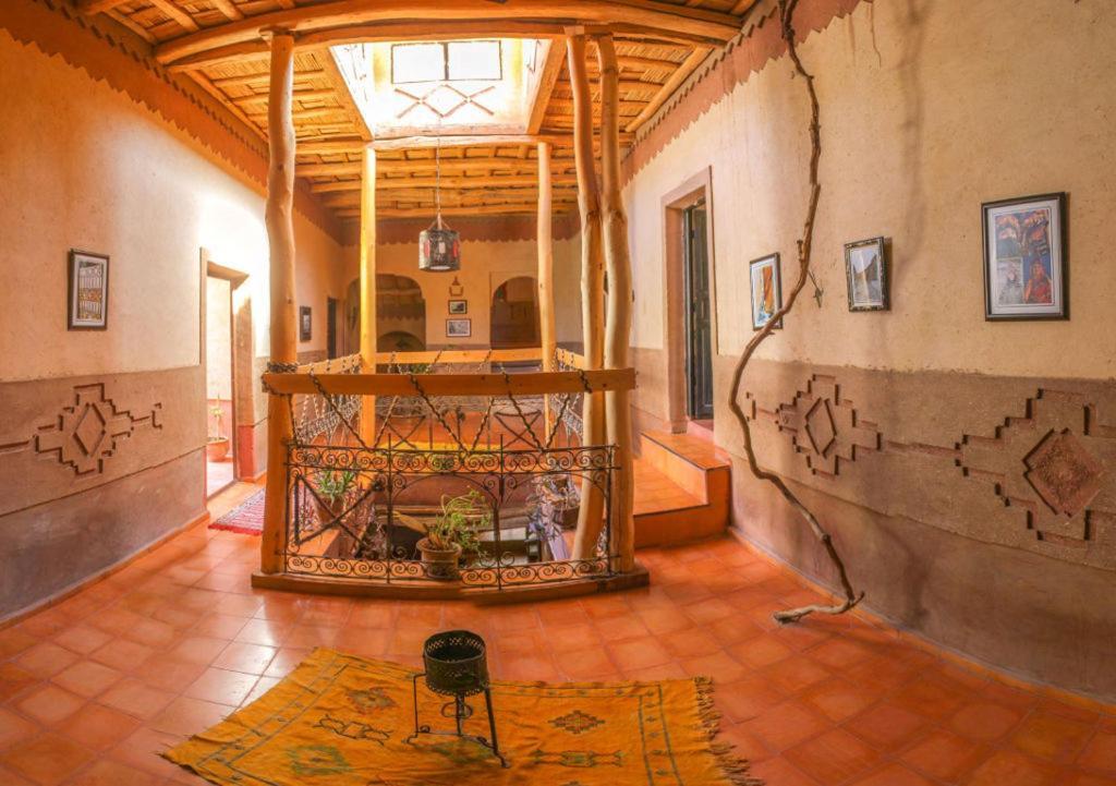 Riad Des Vieilles Charrues Boumalne エクステリア 写真