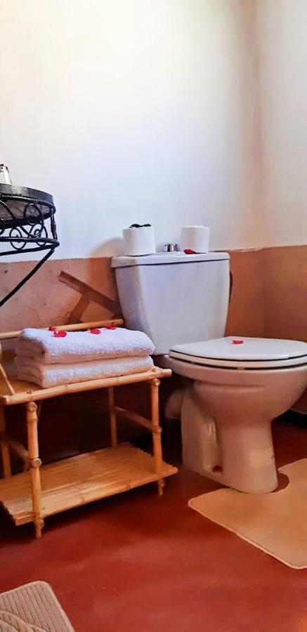 Riad Des Vieilles Charrues Boumalne エクステリア 写真